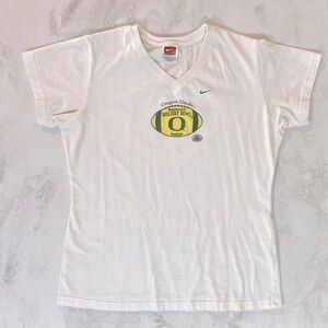 Nike Oregon Ducks 2005 Holiday Bowl V-Neck Tee Size Large